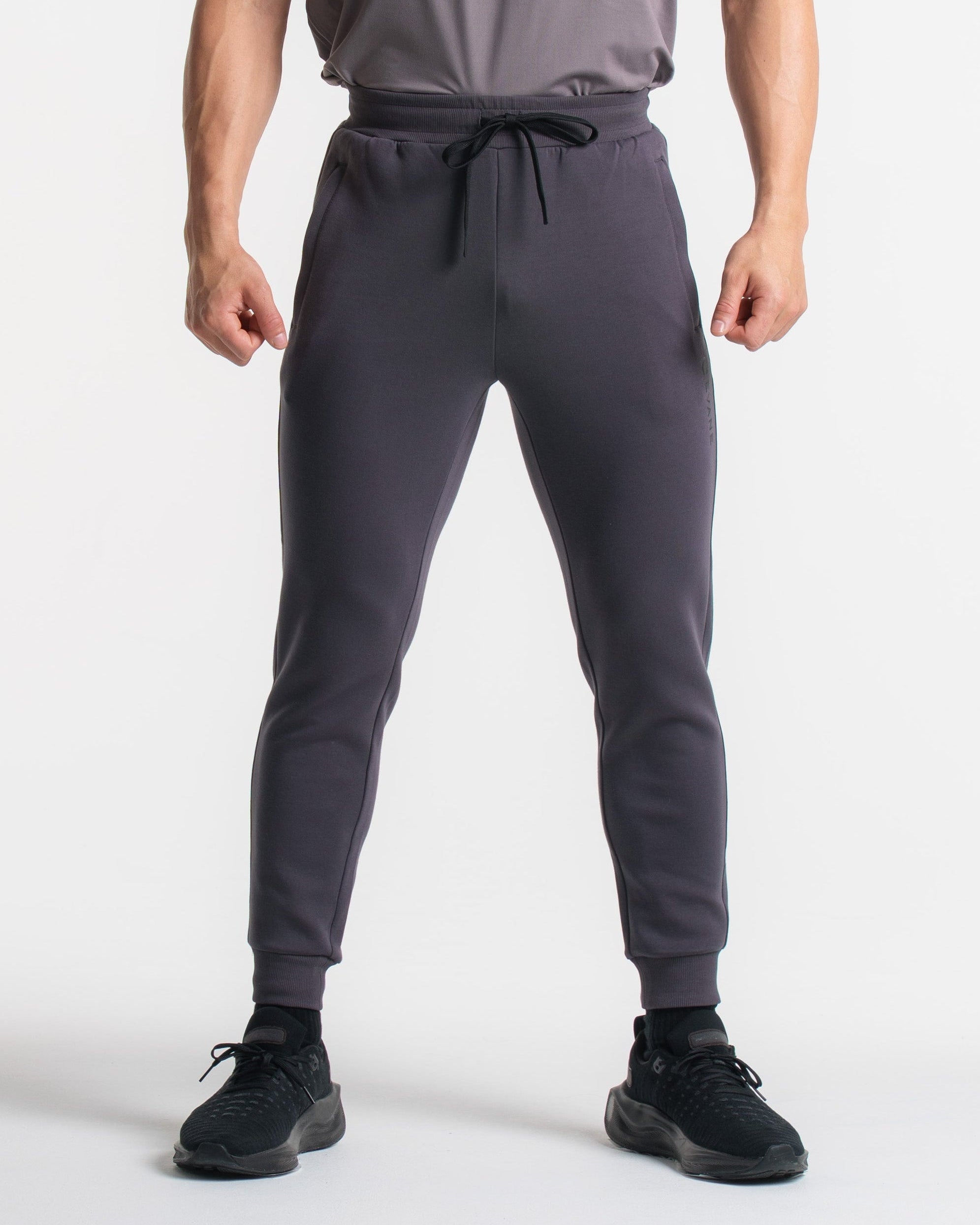 #color_charcoal gray