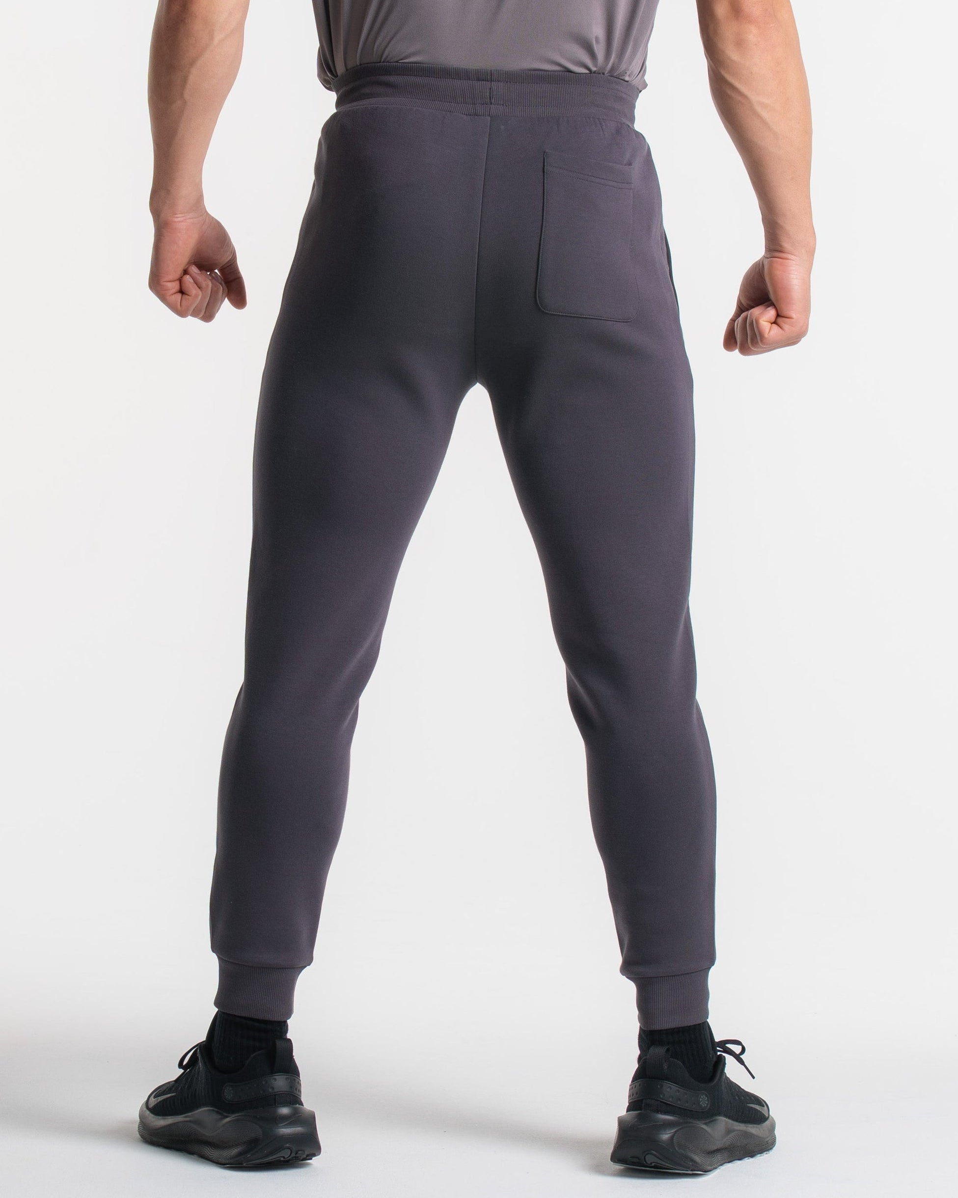 #color_charcoal gray