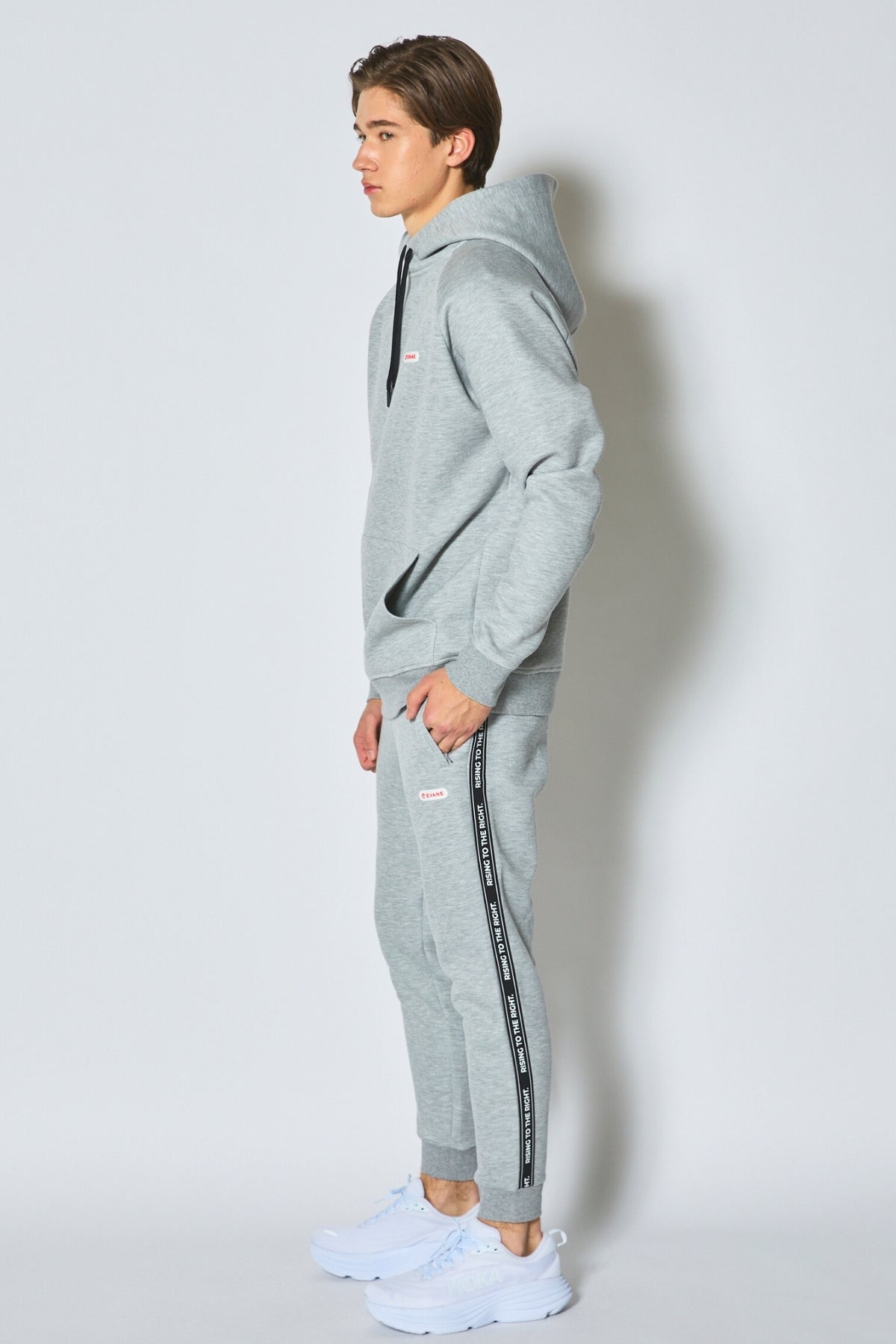 EVANE] エバン ストレッチ ソフト ロゴプレート フーディー