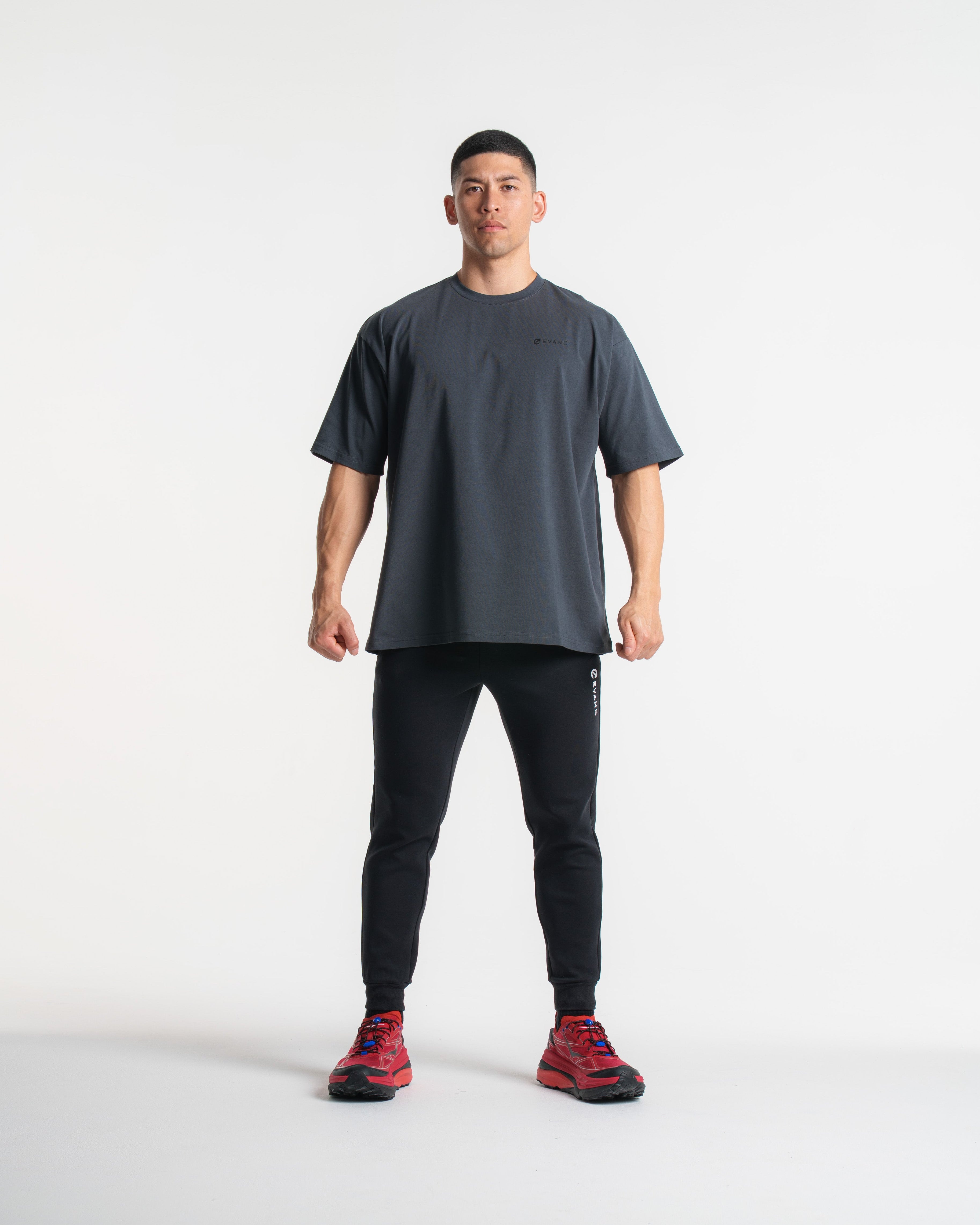 #color_charcoal gray