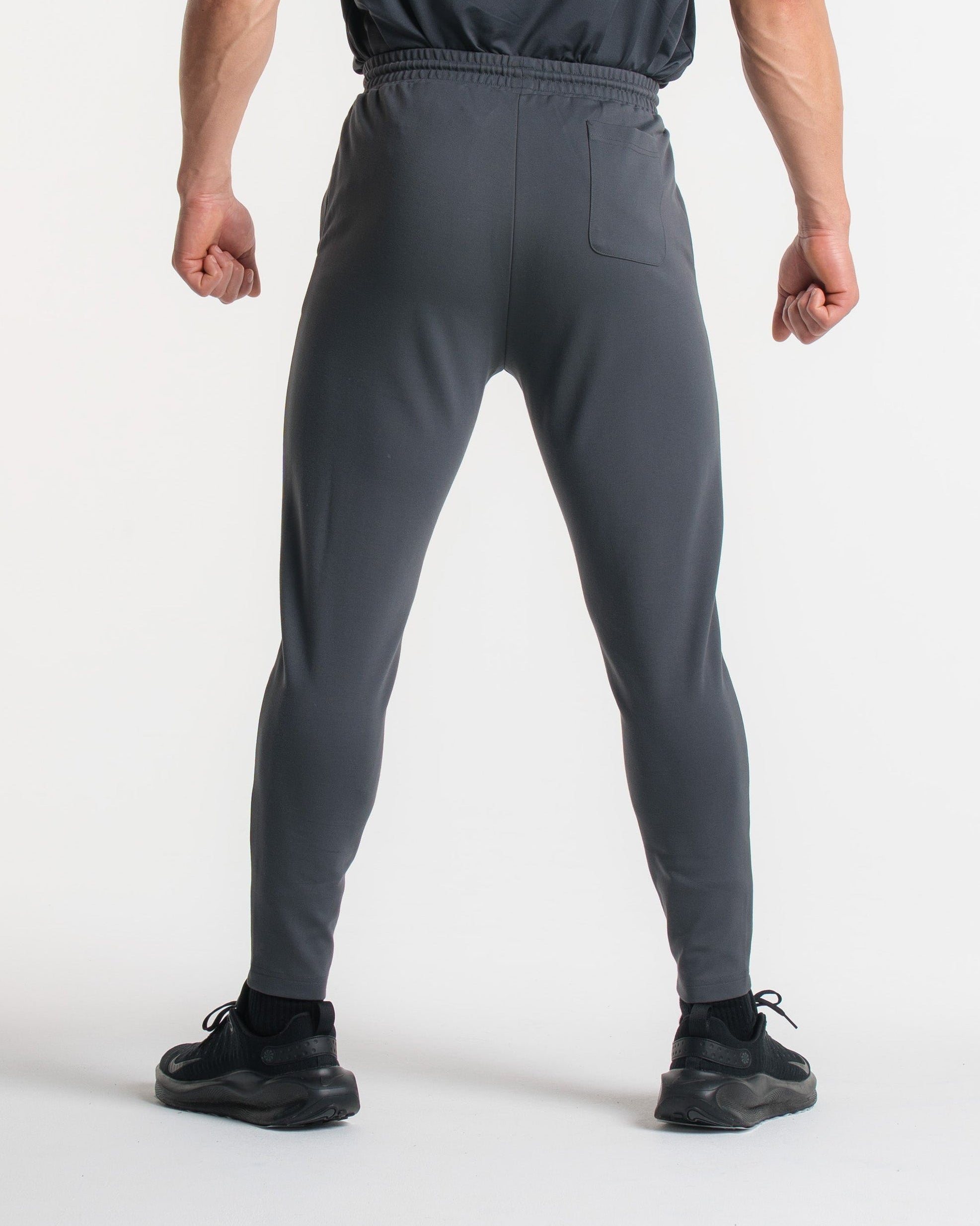 #color_charcoal gray